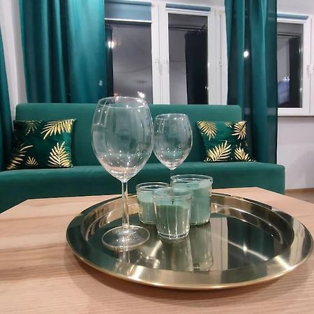 Apartament Szmaragdowy Centrum Apartman Varsó Kültér fotó