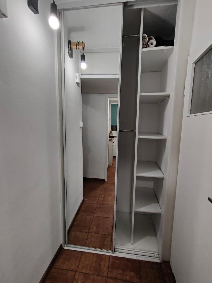 Apartament Szmaragdowy Centrum Apartman Varsó Kültér fotó